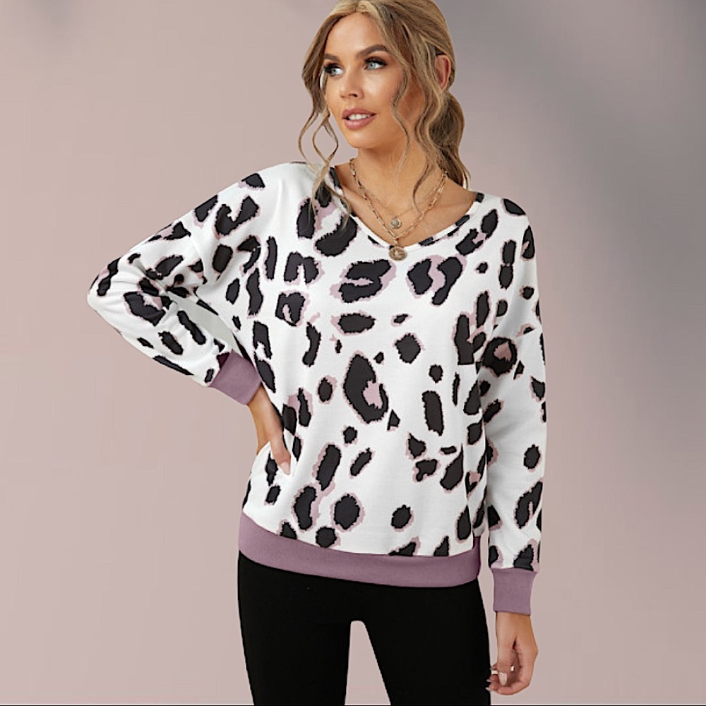 LEOPARD PRINT SWEATSHIRT - Picture 6 of 9